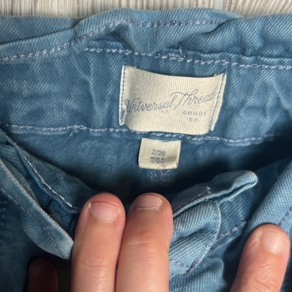 WOMENS UNIVERSAL THREADS SIZE 2 DENIM TIE WASTE PAPER BAG SHORTS - Picture 2 of 4